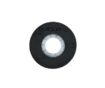 Vista frontal del extremo hueco del rodillo Blackroll Slim negro