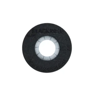 Vista frontal del extremo hueco del rodillo Blackroll Slim negro