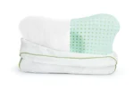 Blackroll Recovery Pillow doblada mostrando sus dos caras: textura blanca acolchada y textura verde menta con puntos de ventilación